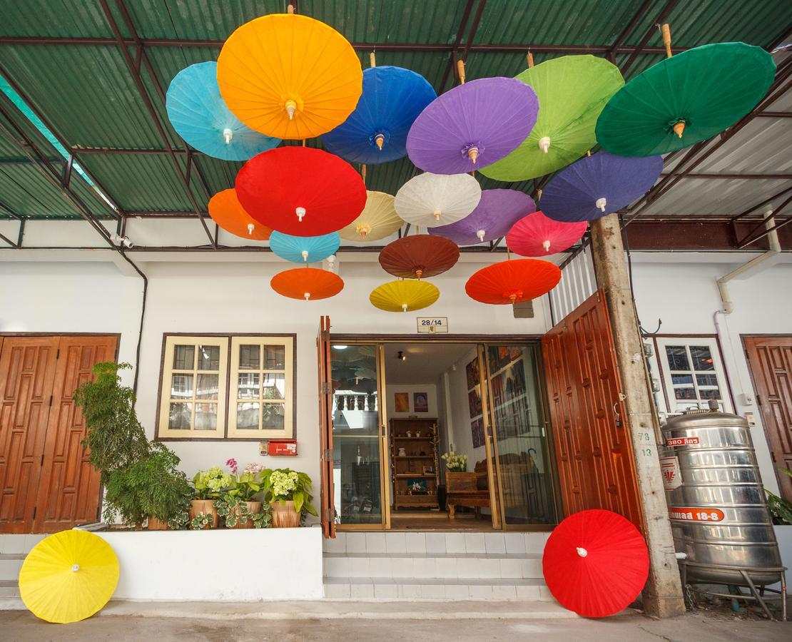 Baan Singharaj Otel Chiang Mai Dış mekan fotoğraf