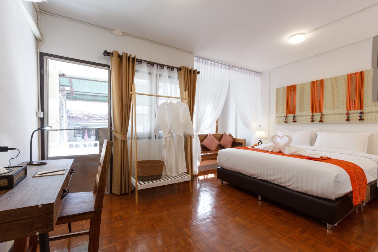 Baan Singharaj Otel Chiang Mai Dış mekan fotoğraf