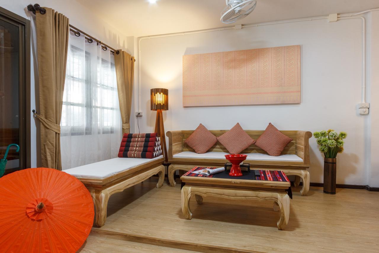 Baan Singharaj Otel Chiang Mai Dış mekan fotoğraf