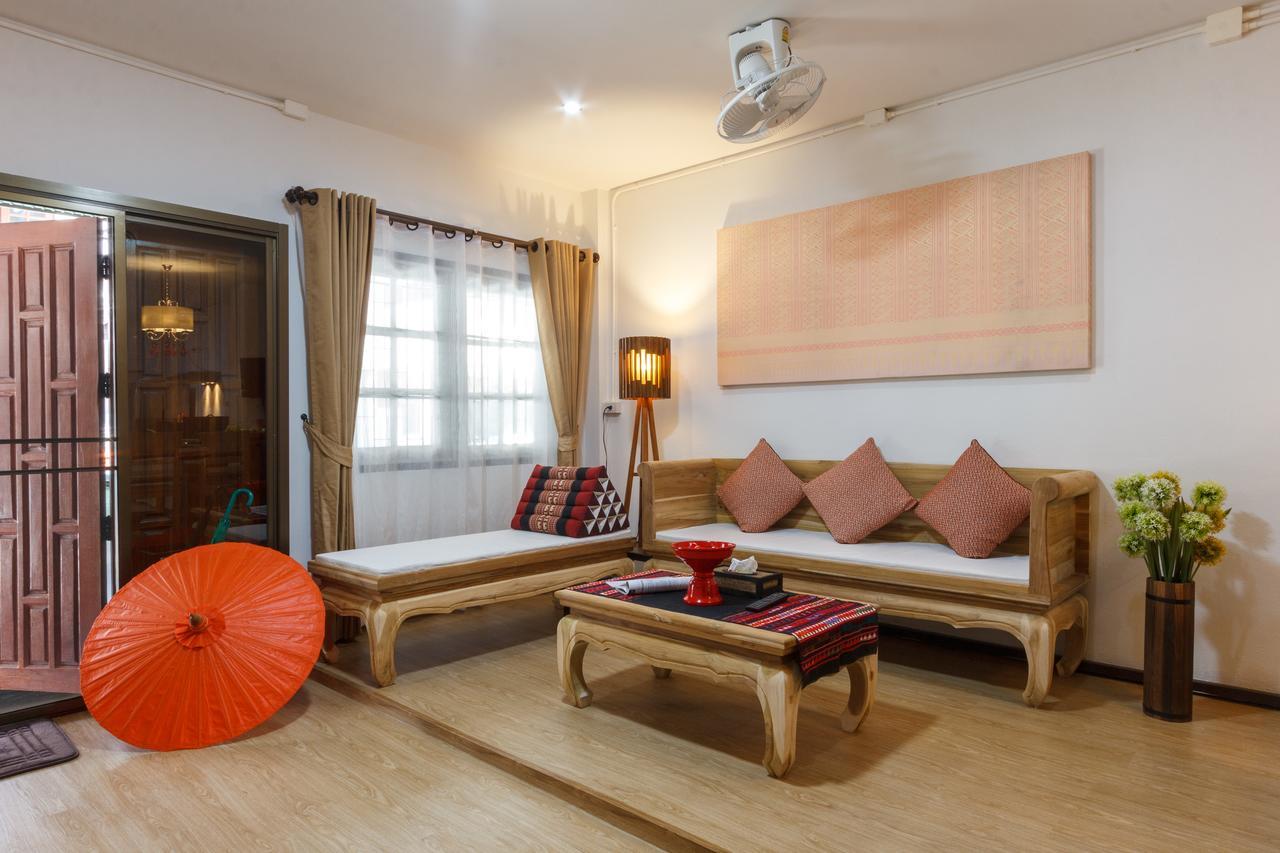 Baan Singharaj Otel Chiang Mai Dış mekan fotoğraf