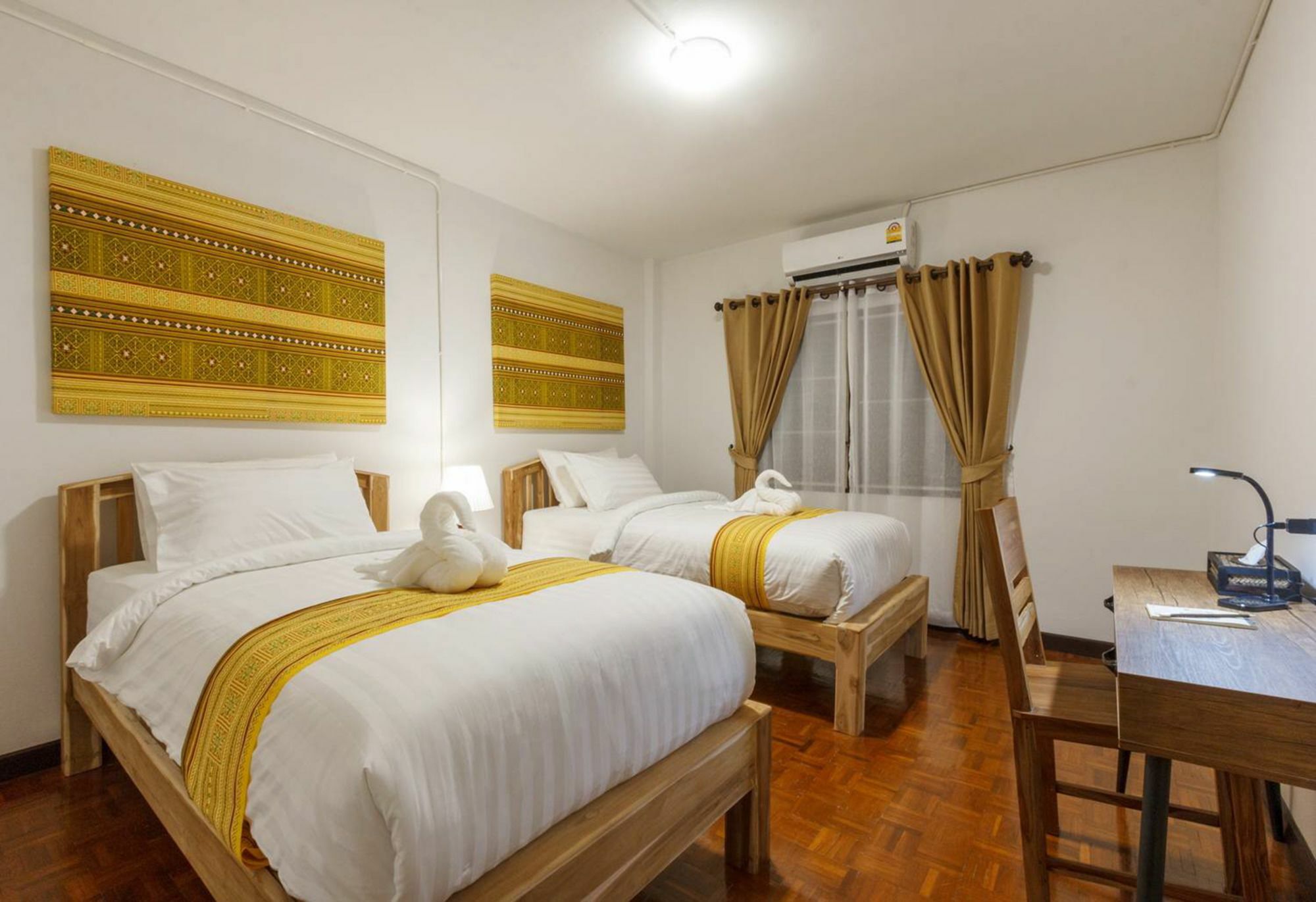 Baan Singharaj Otel Chiang Mai Dış mekan fotoğraf