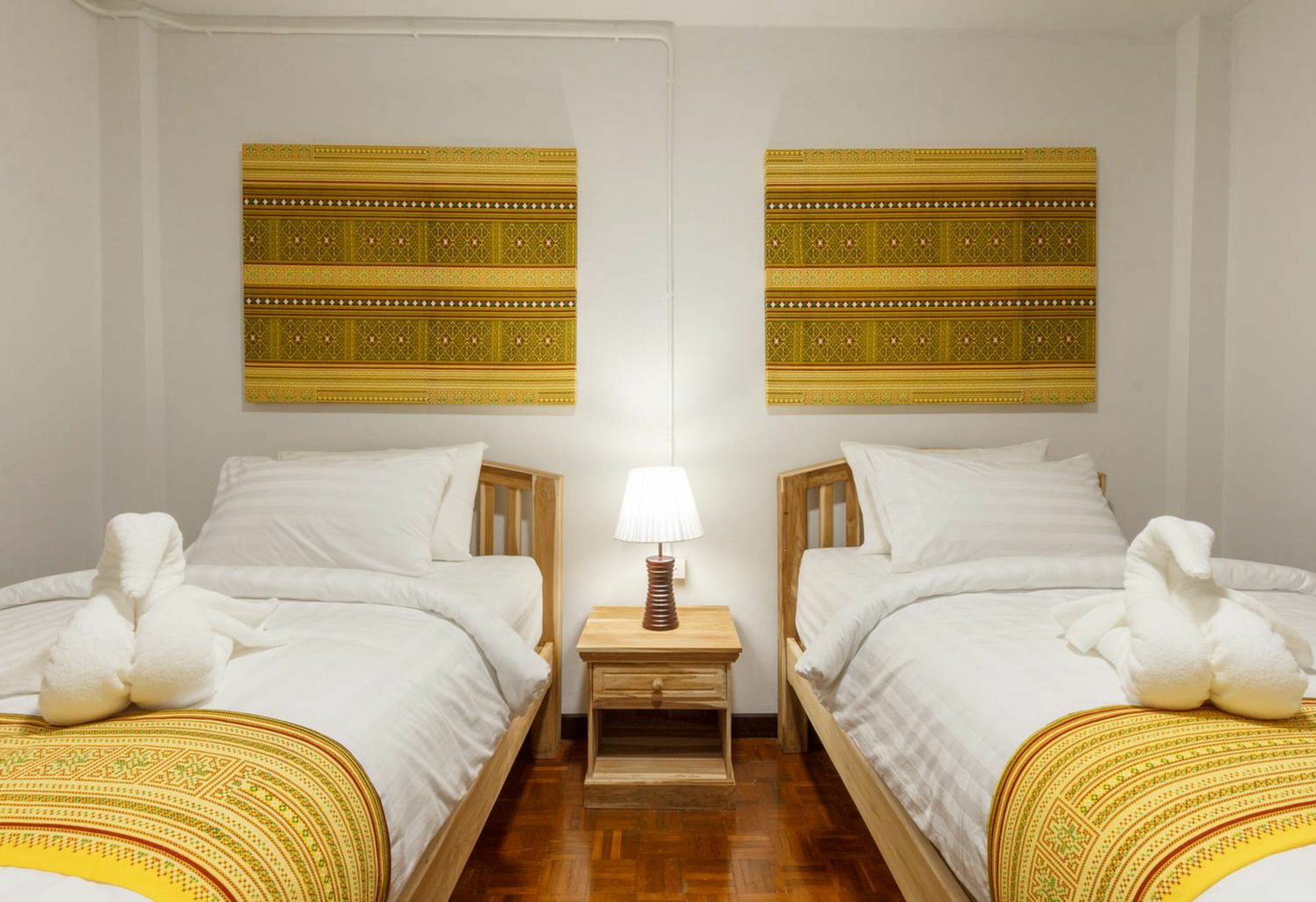 Baan Singharaj Otel Chiang Mai Dış mekan fotoğraf
